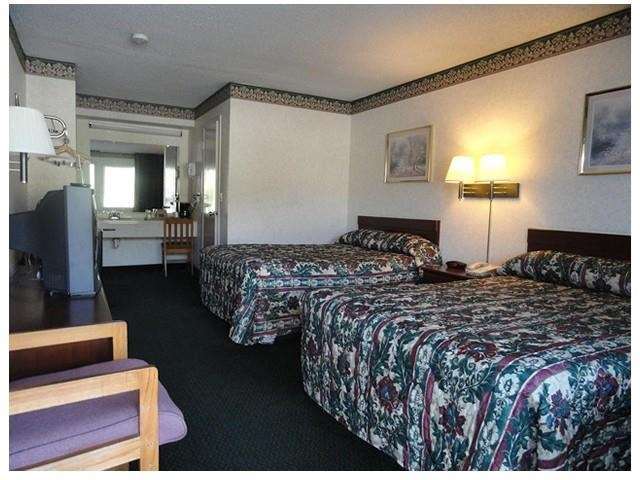 Scottish Inns And Suites Dayton Habitación foto